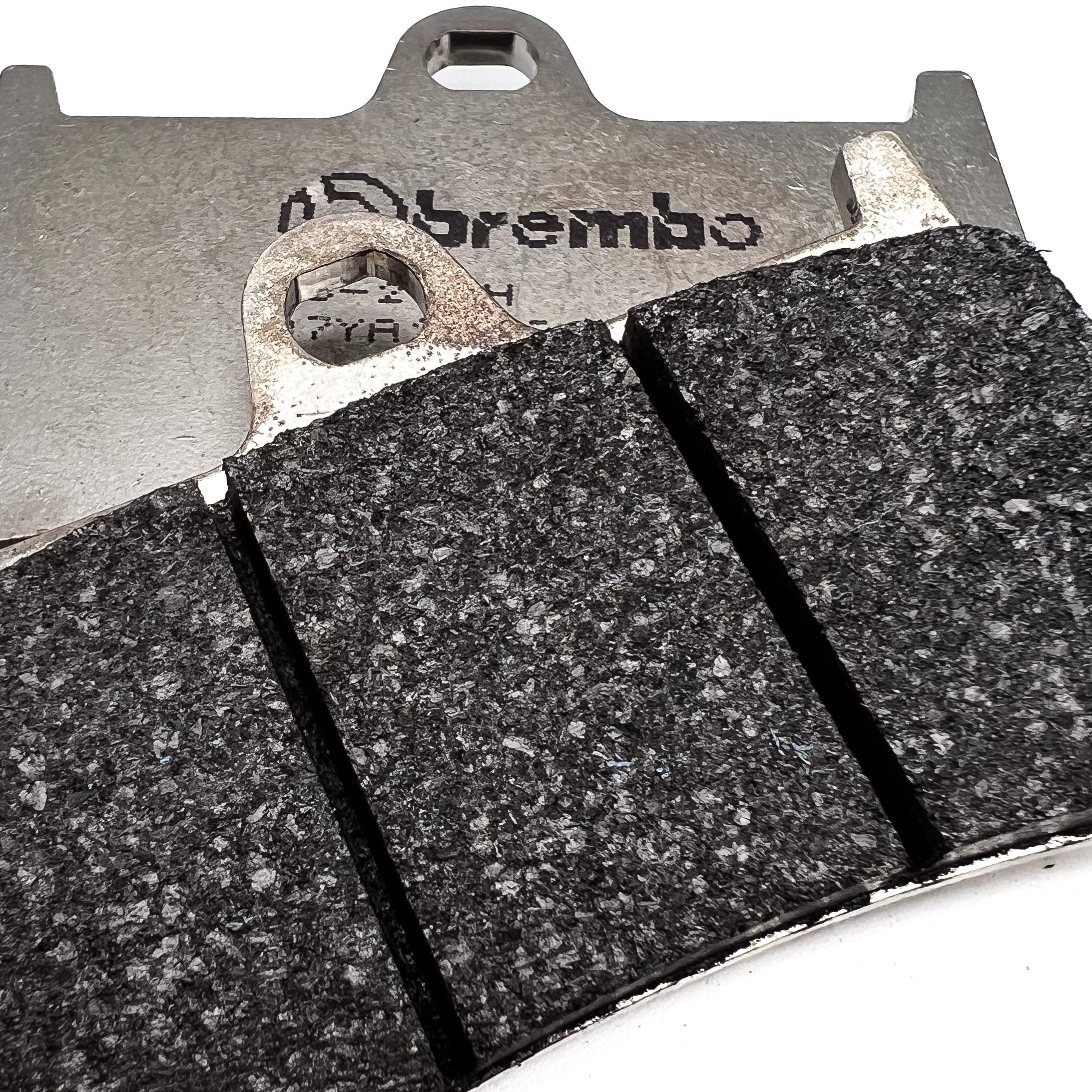 Plaquettes de frein avant carbone céramique Brembo TMAX