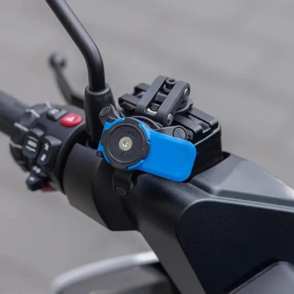 Soporte de teléfono Quad Lock para depósito de líquido de frenos TMAX