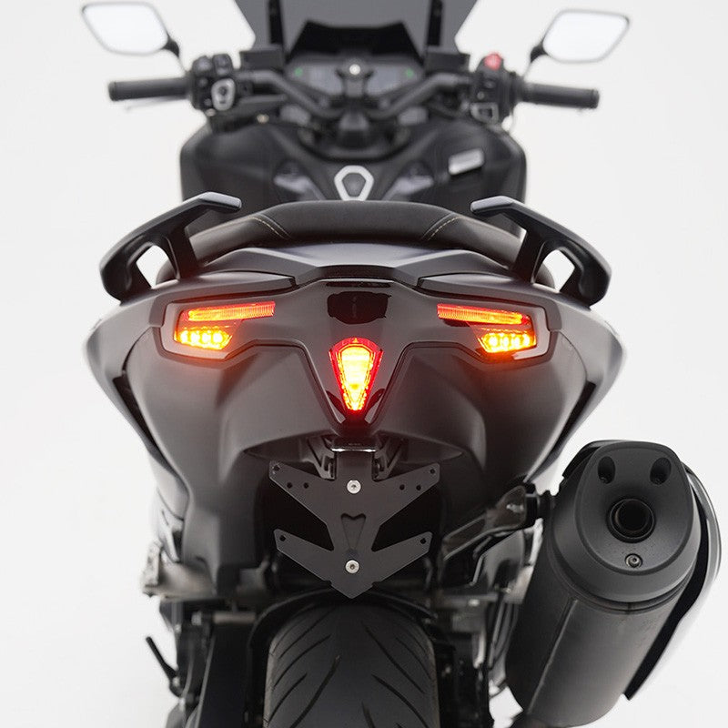 BCD TMAX 560 light cover (2022-2023)