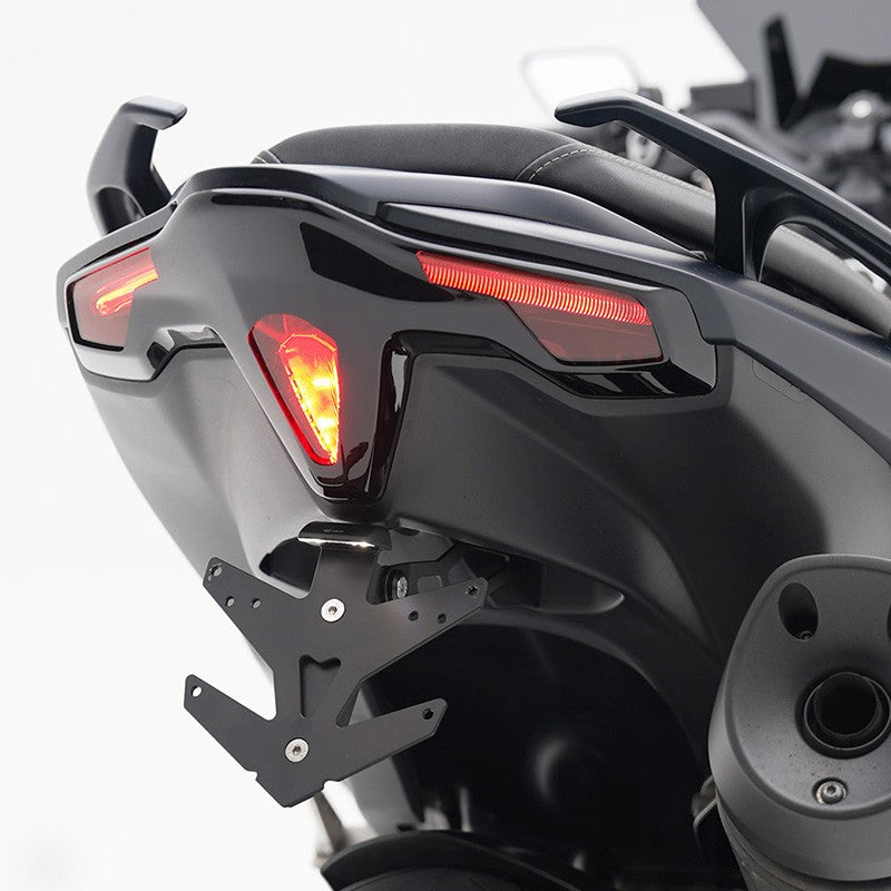BCD TMAX 560 light cover (2022-2023)