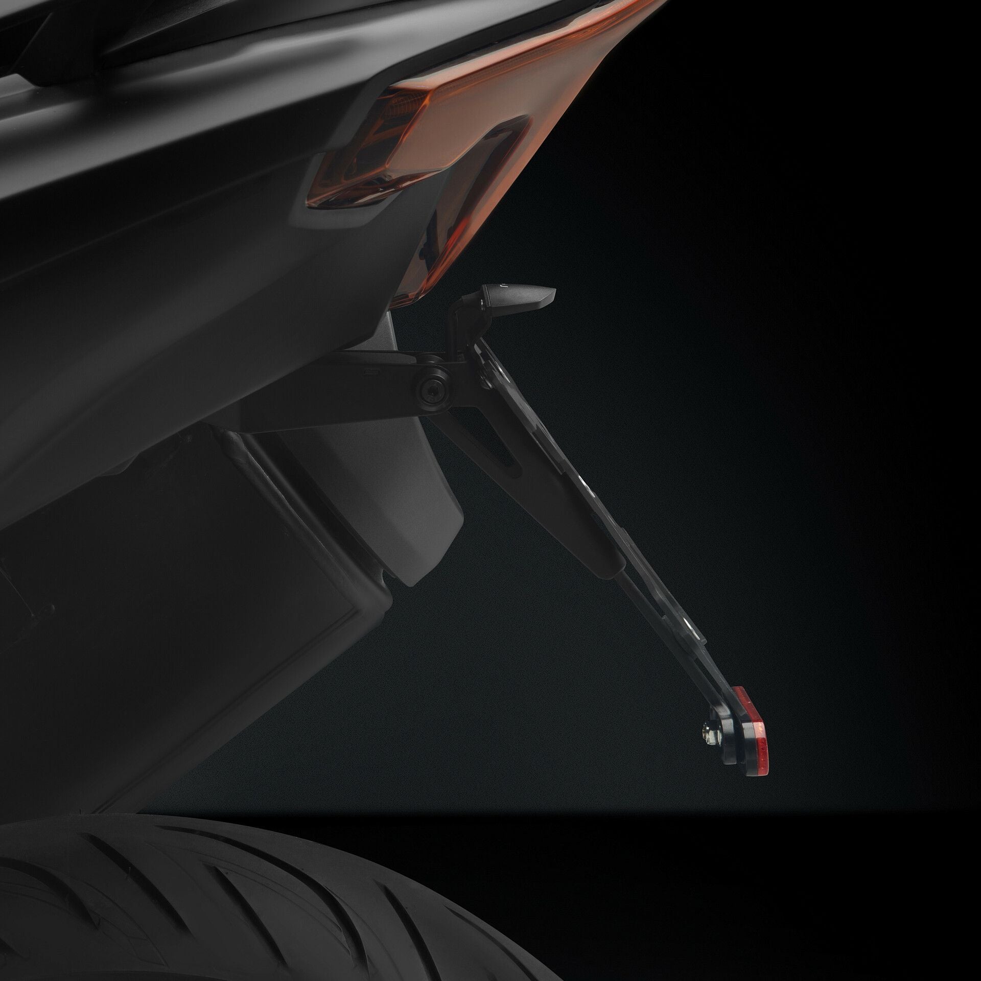 Rizoma TMAX 560 plate support (22-24)