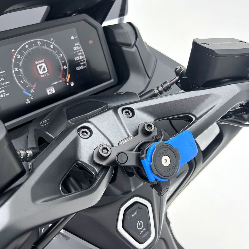 Soporte para teléfono Quad Lock TMAX 560 (22-24)